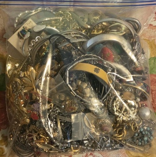 Jewelry lot broken - jewelry,